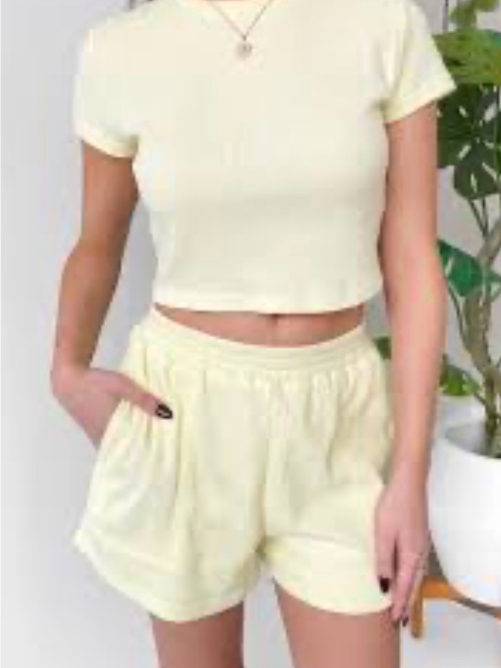 Grey bandit Sophia shorts in yellow